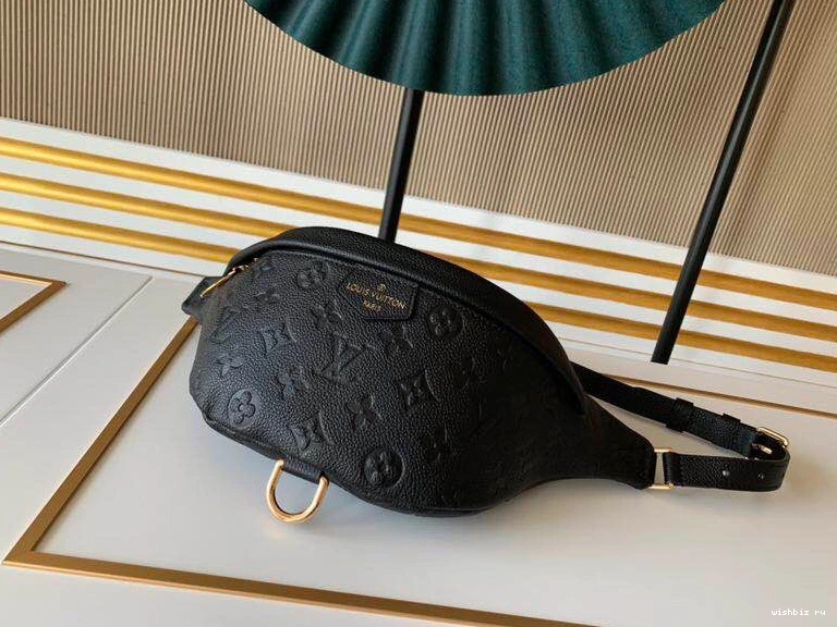 WIS VUITTON EXCHANELUSIVE EMPREINTE LOUIS DIGITAL - PRELAUNCH MONOGRAM BUMBAG 0718